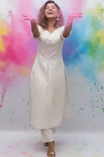 Women Ethnic Motifs Regular Thread Work Kurta with Trousers & With Dupatta