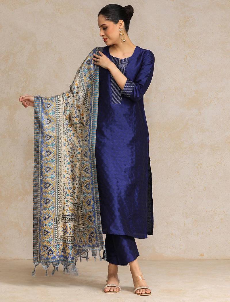 Women Regular Kurta with Trousers & With Dupatta