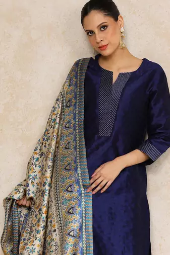 Women Regular Kurta with Trousers & With Dupatta