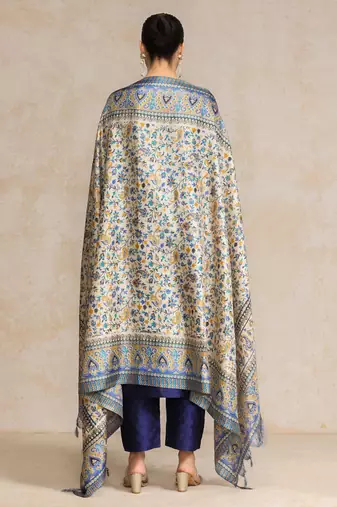 Women Regular Kurta with Trousers & With Dupatta