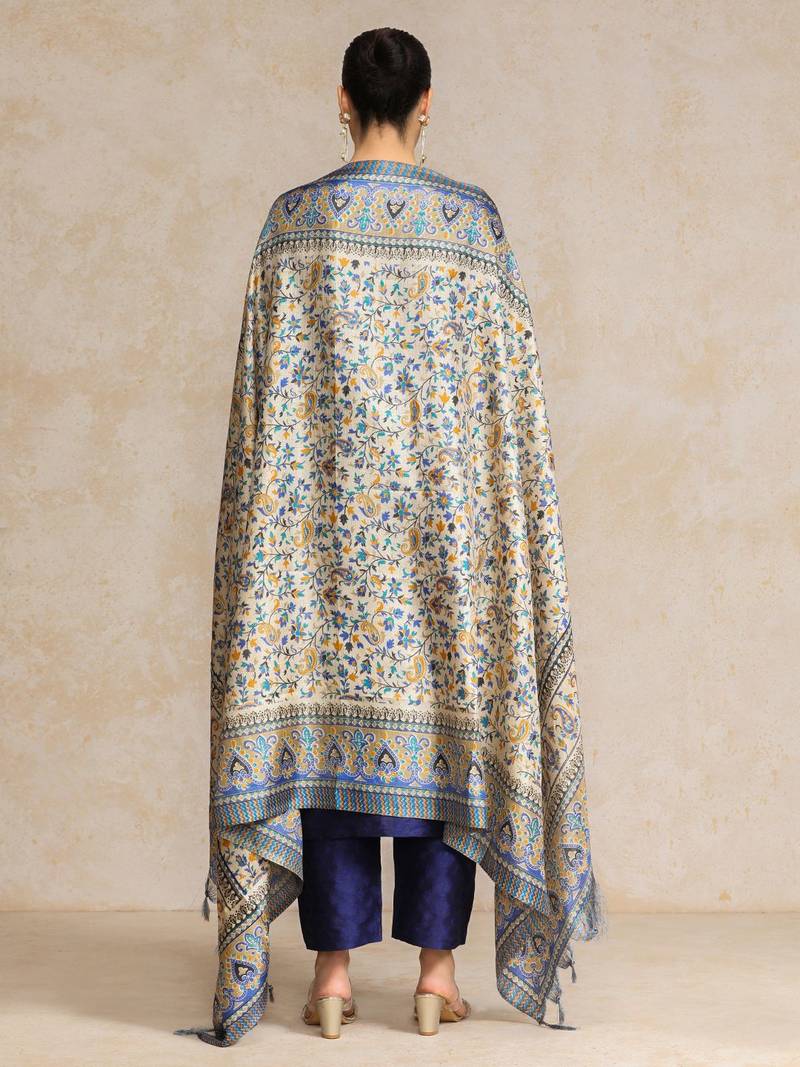Women Regular Kurta with Trousers & With Dupatta