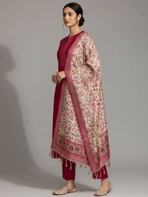 Women Ethnic Motifs Regular Kurta with Trousers & With Dupatta 4