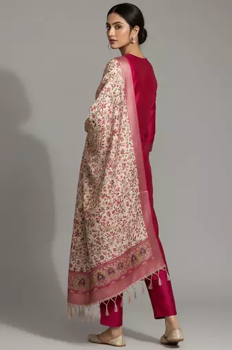 Women Ethnic Motifs Regular Kurta with Trousers & With Dupatta