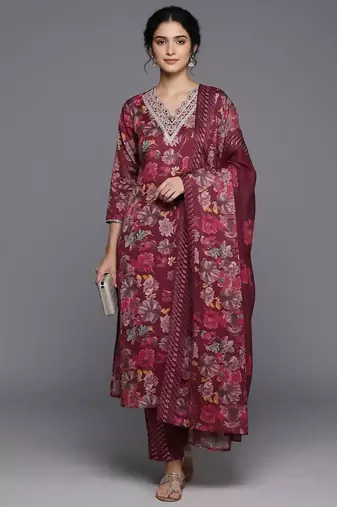 Women Floral Printed Regular Kurta with Trousers & With Dupatta