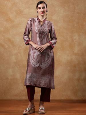 Paisley Printed Mandarin Collar Straight Kurta With Trousers 1
