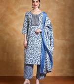 Women Floral Yoke Design Kurta with Trousers & Dupatta