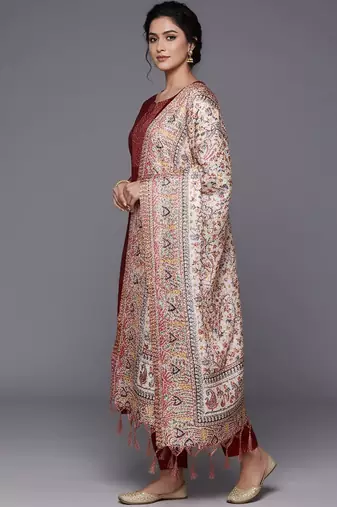 Women Ethnic Motifs Regular Thread Work Kurta with Trousers & With Dupatta