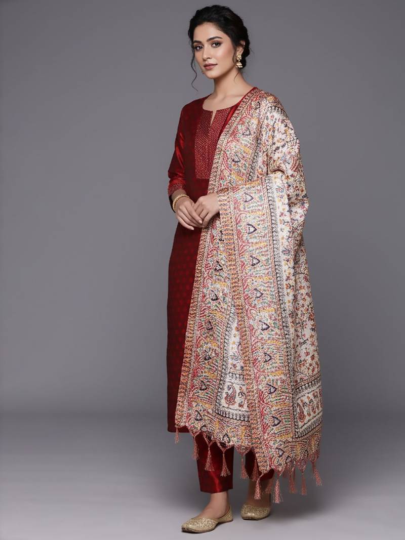 Women Ethnic Motifs Regular Thread Work Kurta with Trousers & With Dupatta