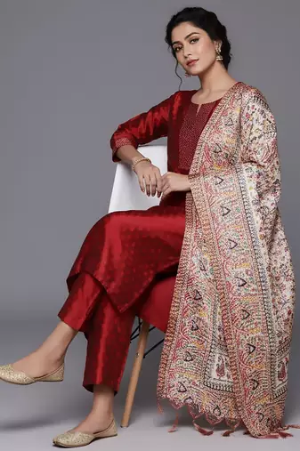 Women Ethnic Motifs Regular Thread Work Kurta with Trousers & With Dupatta