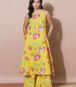 Women Floral Printed Regular Kurta with Palazzos