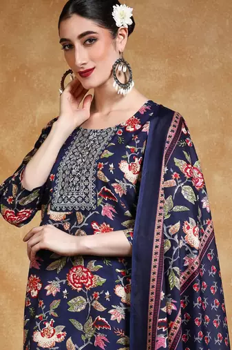 Floral Printed Thread Work Straight Kurta With Trousers & Dupatta