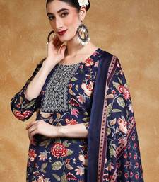 Floral Printed Thread Work Straight Kurta With Trousers & Dupatta