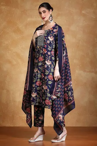 Floral Printed Thread Work Straight Kurta With Trousers & Dupatta