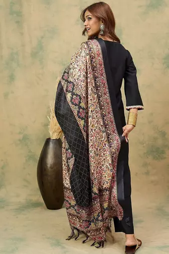 Women Solid Kurta with Trousers & Dupatta