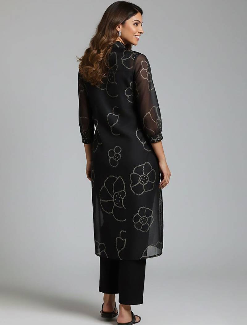 Women Floral Printed Regular Chanderi Silk Kurta with Trousers