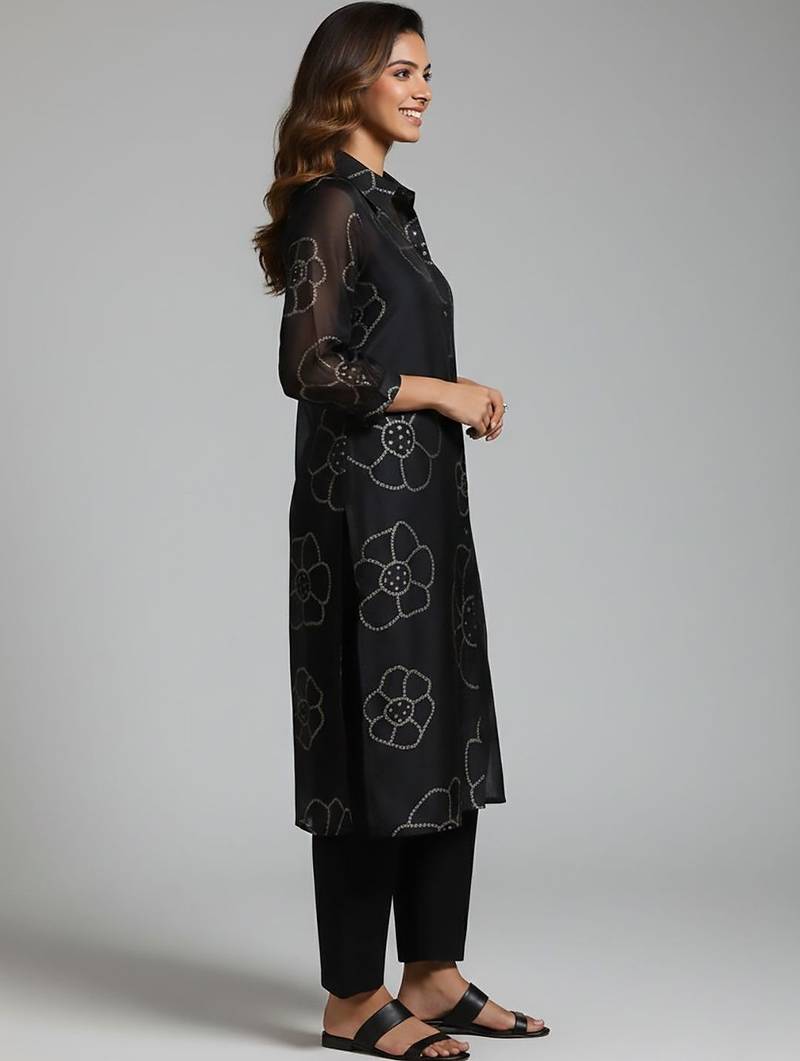 Women Floral Printed Regular Chanderi Silk Kurta with Trousers