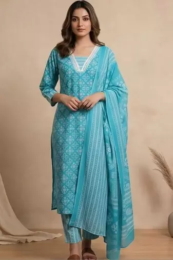 Women Ethnic Motifs Printed Regular Kurta with Trousers & With Dupatta