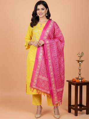 Women Ethnic Motifs Embroidered Regular Thread Work Kurta with Trousers & With Dupatta 6