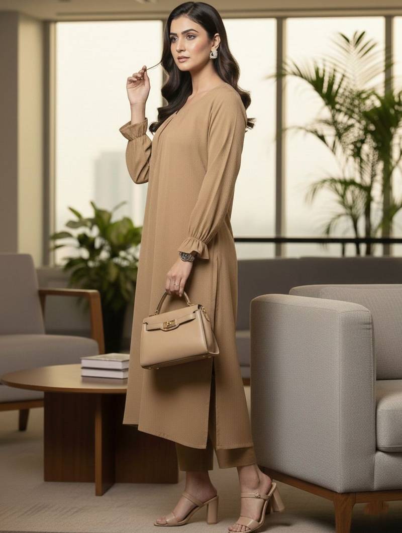 Women Regular Kurta with Trousers