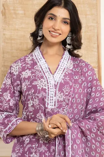 Floral Printed Regular Straight Kurta with Trouser & with Dupatta