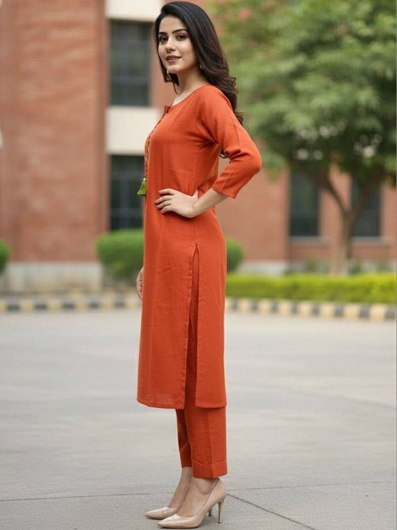 Women Ethnic Motifs Embroidered Regular Thread Work Kurta with Trousers