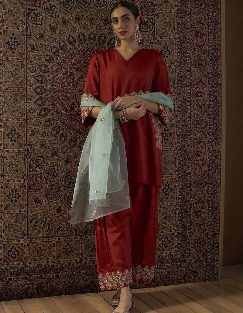 Straight Sequinned Kurta With Patiala & Dupatta