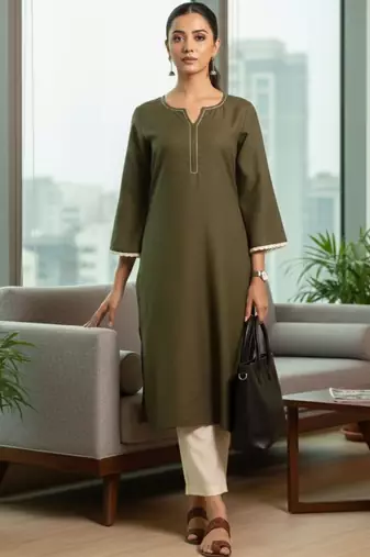 Women Regular Thread Work Kurta with Trousers