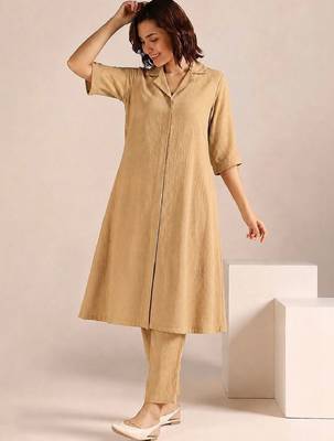 Women Regular Silk Crepe Kurta with Trousers 1