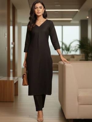 Women Regular Kurta with Trousers 4