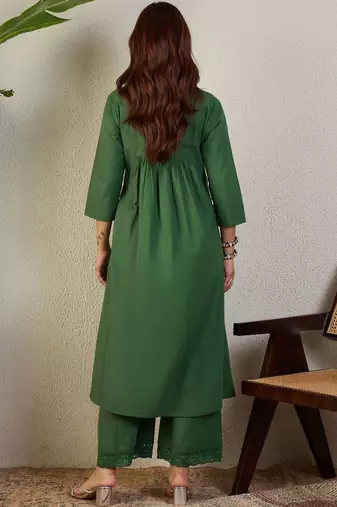 Ethnic Motifs Embroidered V-Neck Thread Work A-Line Kurta With Palazzos