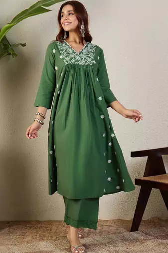 Ethnic Motifs Embroidered V-Neck Thread Work A-Line Kurta With Palazzos