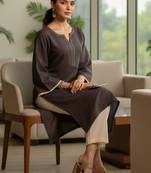 Women Regular Kurta with Trousers