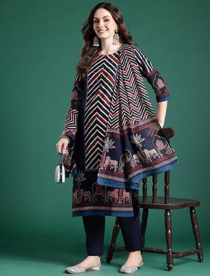 Printed Panelled Sequinned Pure Cotton Kurta With Trousers & Dupatta 2