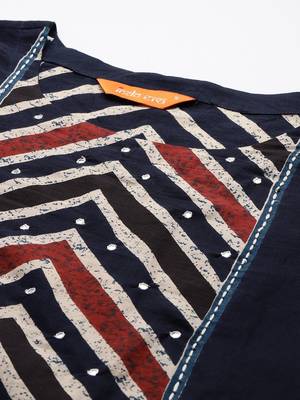 Printed Panelled Sequinned Pure Cotton Kurta With Trousers & Dupatta 3