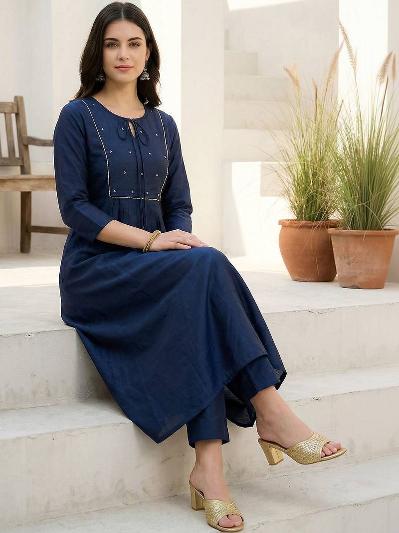 Women Empire Thread Work Liva Kurta with Trousers
