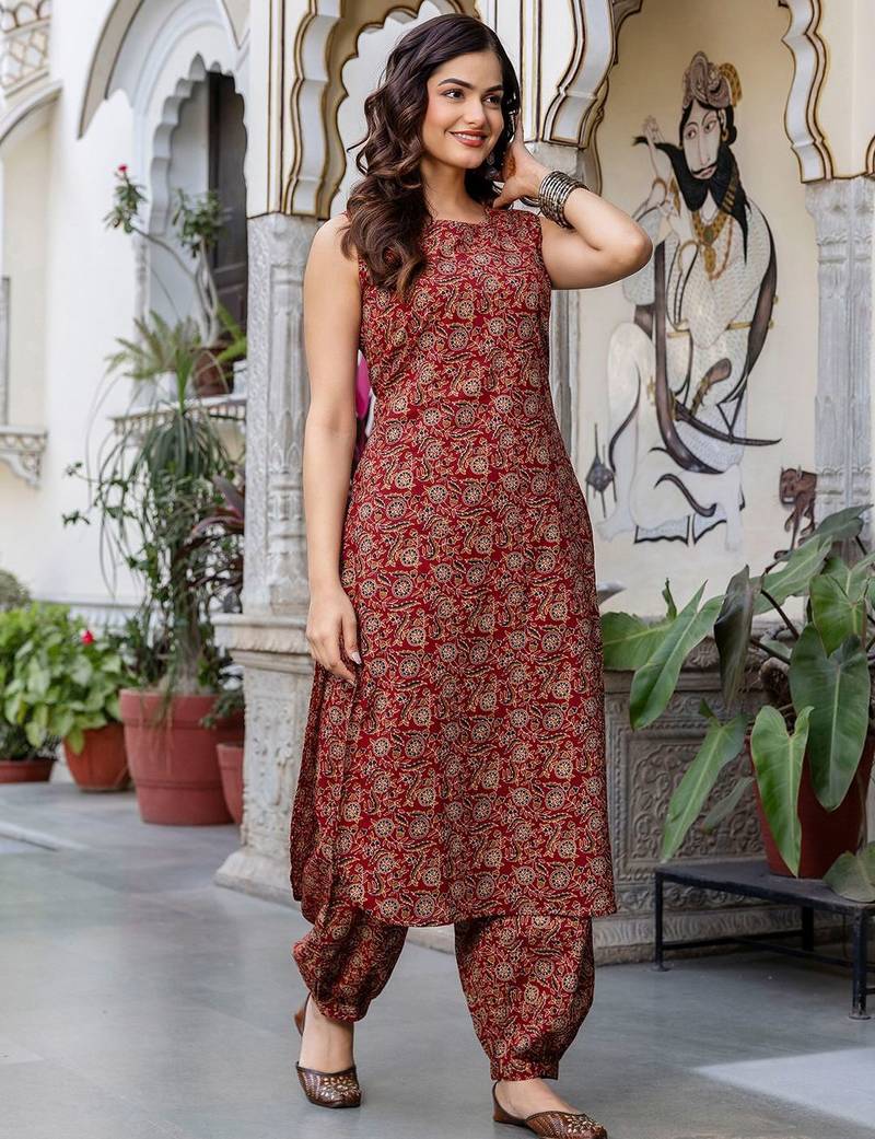 Women Ethnic Motifs Printed Regular Pure Cotton Kurta with Patiala