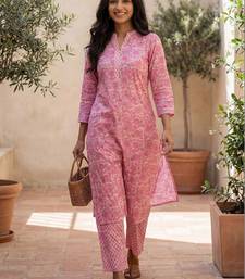 Women Floral Printed Regular Pure Cotton Kurta with Trousers & With Dupatta