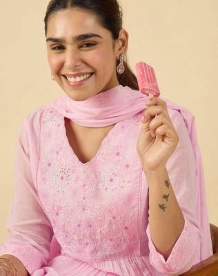 Women Floral Embroidered Pleated Thread Work Pure Cotton Kurta Set 2
