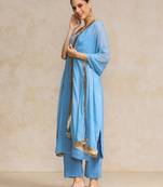 Women Yoke Design Regular Silk Crepe Kurta with Trousers & With Dupatta