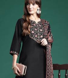 Floral Yoke Design Thread Work Kurta With Trousers & Dupatta