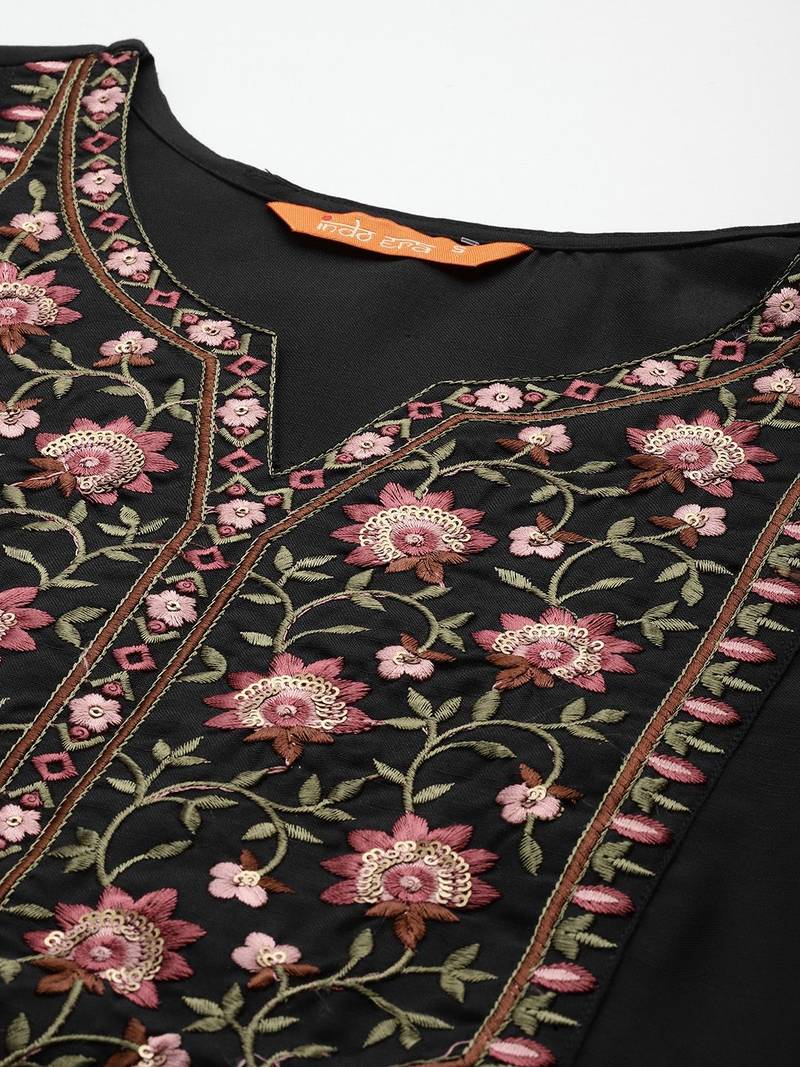 Floral Yoke Design Thread Work Kurta With Trousers & Dupatta