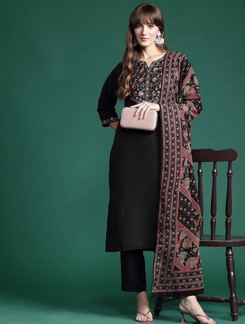 Floral Yoke Design Thread Work Kurta With Trousers & Dupatta