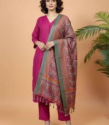 Women Ethnic Motifs Regular Kurta with Trousers & With Dupatta