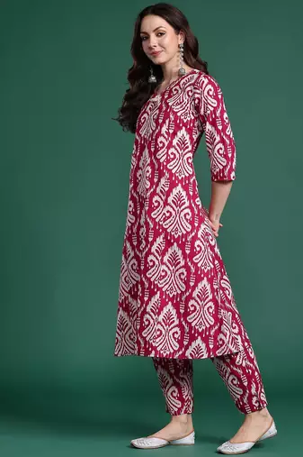 Women Ethnic Motifs Printed Pure Cotton Kurta with Trousers