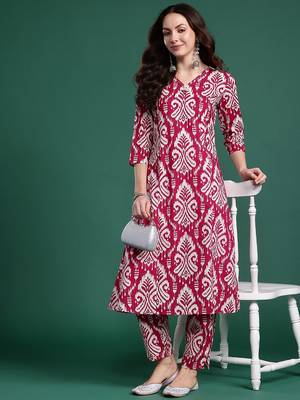 Women Ethnic Motifs Printed Pure Cotton Kurta with Trousers 6