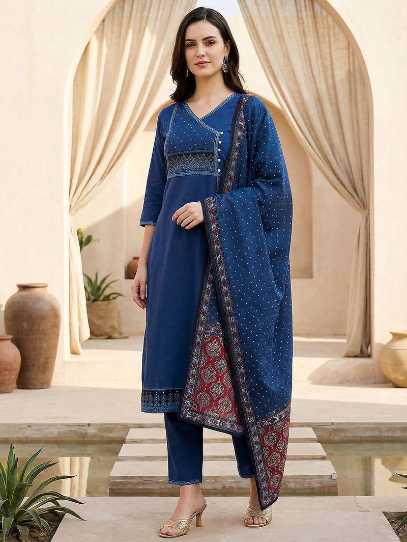 Women Ethnic Motifs Printed Regular Pure Cotton Kurta with Trousers & With Dupatta