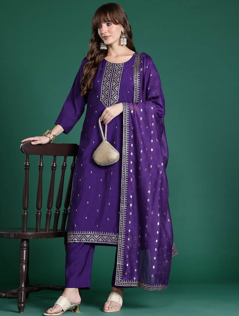Ethnic Motifs Embroidered Sequinned Kurta with Trousers & Dupatta