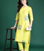 Floral Printed Regular Kurta with Trousers