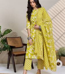 Women Floral Printed Regular Pure Cotton Kurta with Trousers & With Dupatta