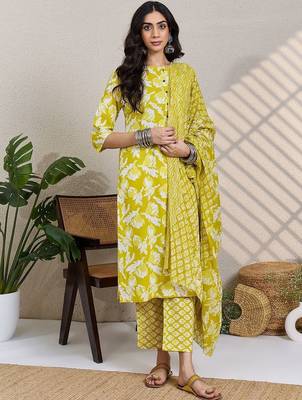 Women Floral Printed Regular Pure Cotton Kurta with Trousers & With Dupatta 4